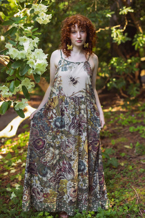 Love Grows Wild Bohéme Long Maxi Slip Dress w/ Bees Floral