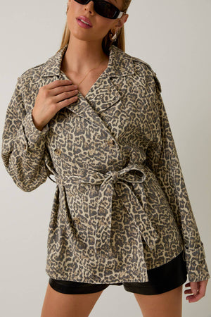 LEOPARD PRINTED DOUBLE BREASTED SHORT TRENCH COAT