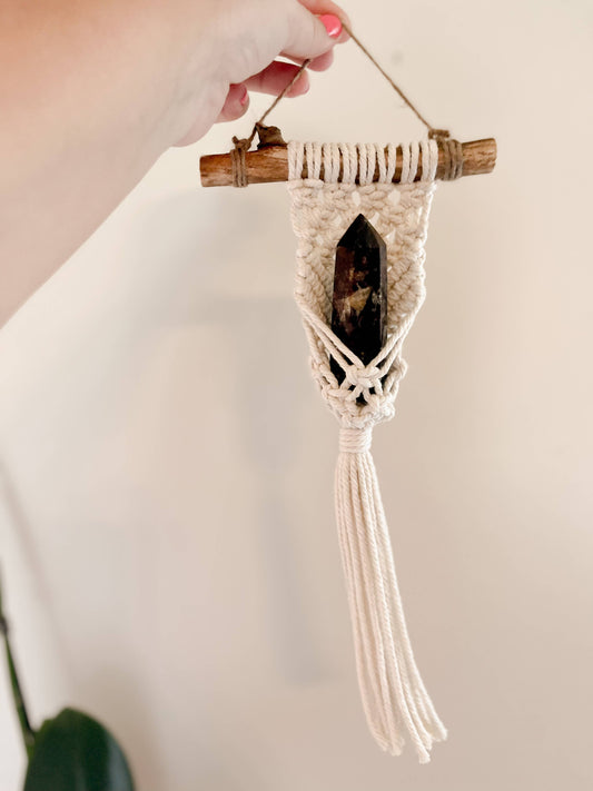 Macrame Crystal Hanging Wall Pouch