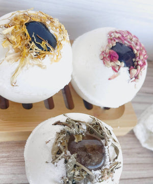 Smoky Quartz Bath Bomb with Dried Calendula