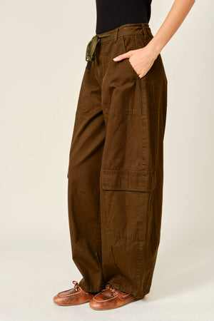 Utility Barrel Waist-Tie Cargo Pants – Khaki