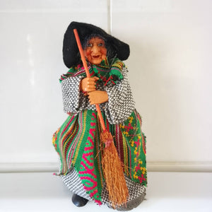 Kitchen Witch Yasmina – Green