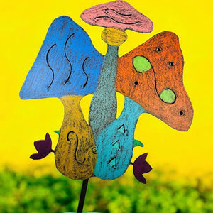 Metal Mushrooms Plant Stake