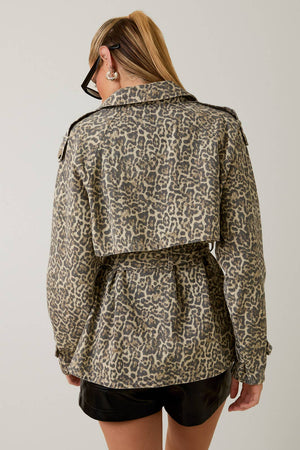 LEOPARD PRINTED DOUBLE BREASTED SHORT TRENCH COAT