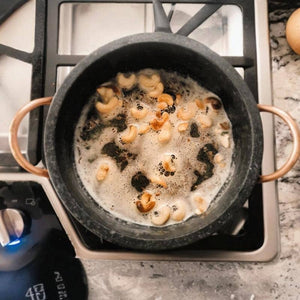 Handmade Brazilian Soapstone Pan | 2.0L / 2.1 Qt | Naturally Non-Toxic