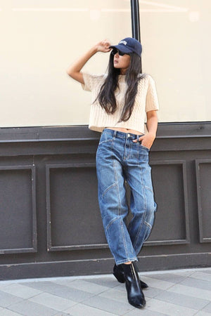 RELAXED TAPERED HIGH RISE BARREL JEANS