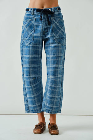 Plaid Semi Barrel Jeans w/ Belt