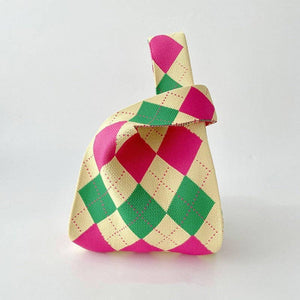 Knitted Color Block Diamond Pattern Shoulder Bag