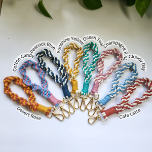 Macrame Dual-Toned Twisted Cotton Wristlet