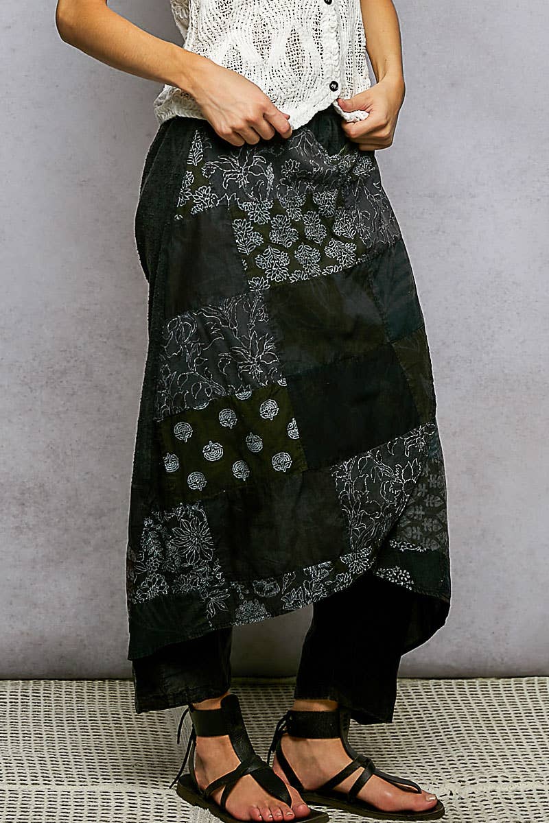 Over Wrapped Cotton Three Quarter Pants