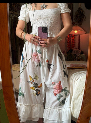 Felicity bloomers