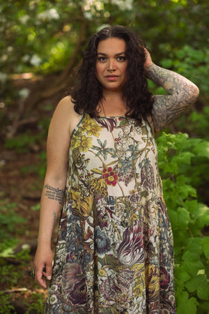 Love Grows Wild Bohéme Long Maxi Slip Dress w/ Bees Floral