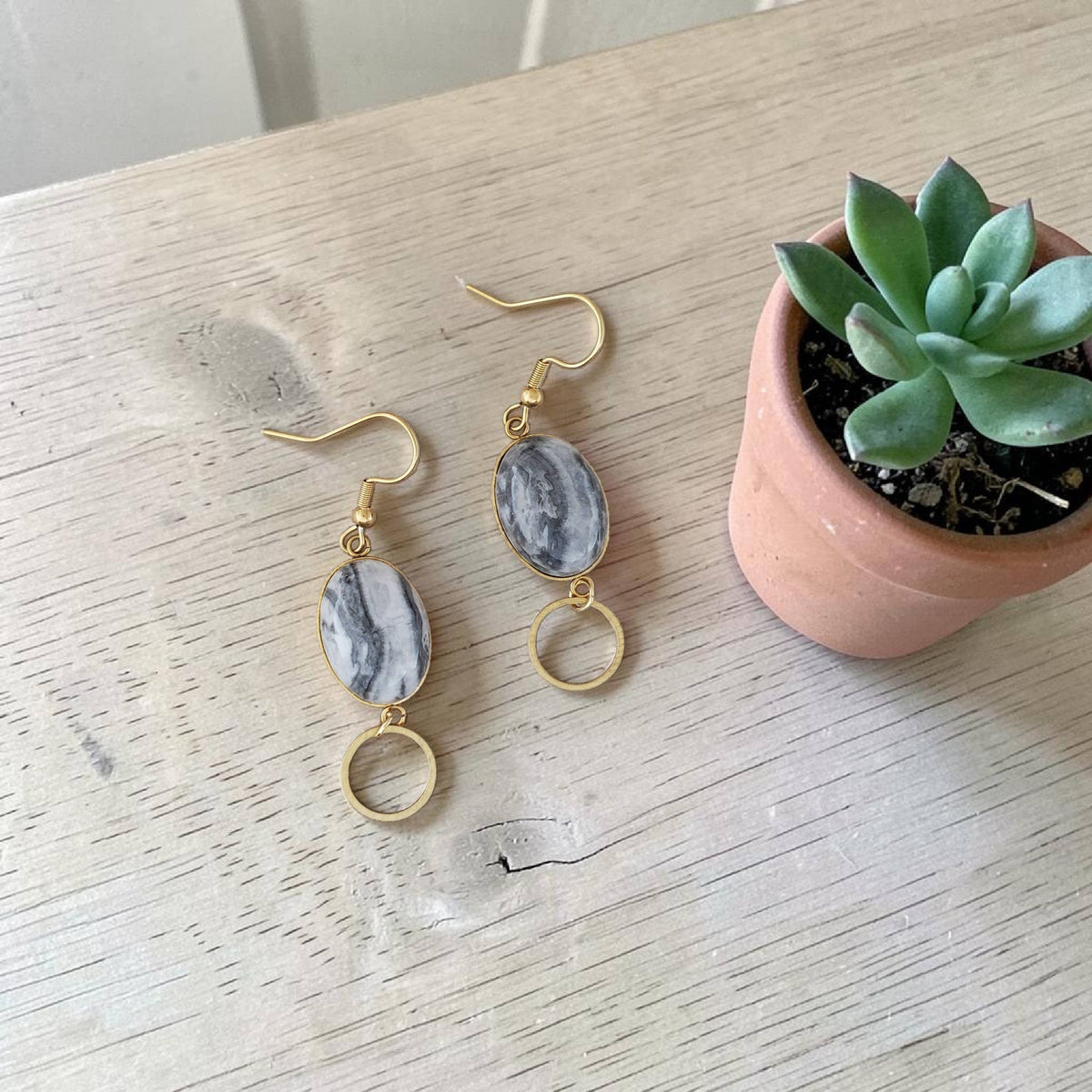 Brass & Crazy Lace Agate Oval Earrings