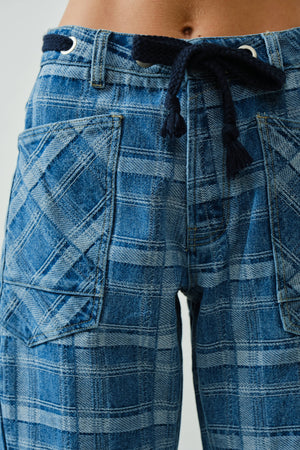 Plaid Semi Barrel Jeans w/ Belt