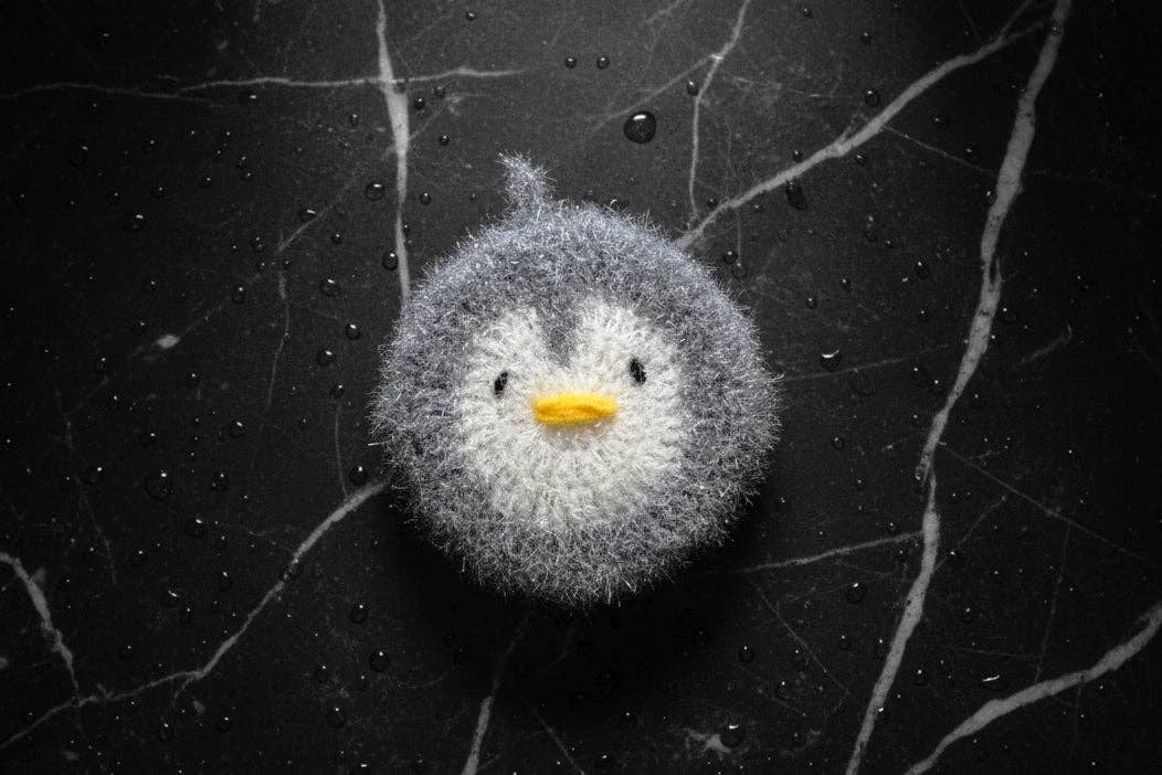 Waddle Squad Penguin Scrubby