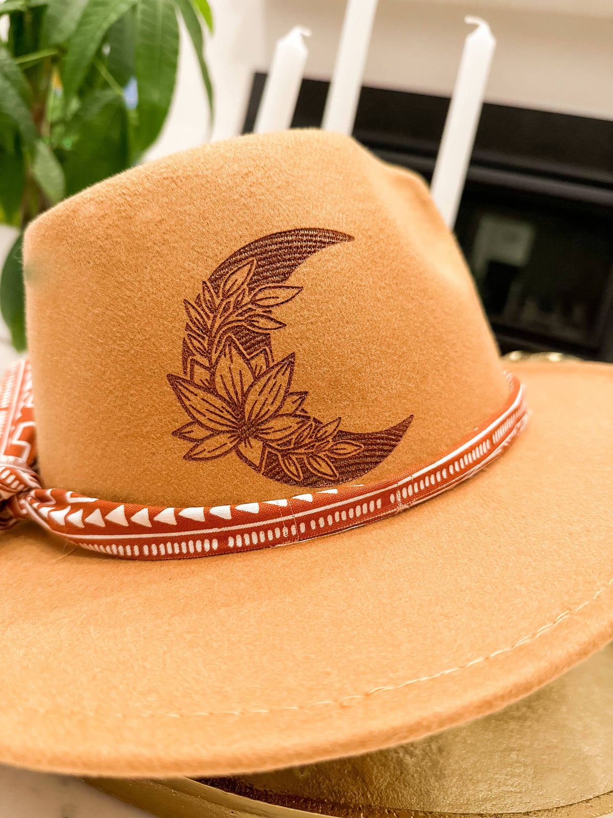 Lotus & Moon Burnt Rancher Hat