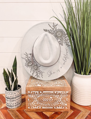 Engraved Sunflower Hat - Light Gray