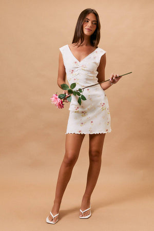 SLEEVELESS V-NECK LACE TRIM DETAIL POINTELLE MINI DRESS