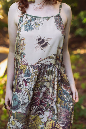 Love Grows Wild Bohéme Long Maxi Slip Dress w/ Bees Floral