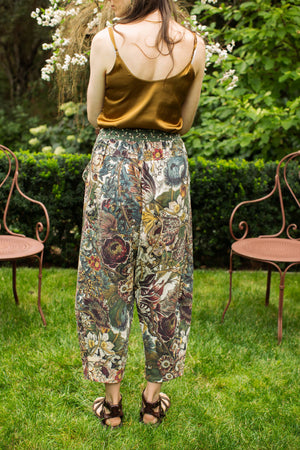 Love Grows Wild Boho Linen Bee Print Cropped Artist Pants
