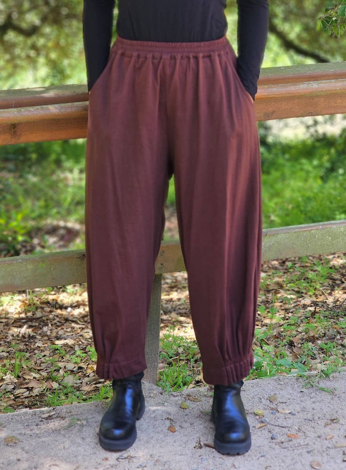 Bottom Gather Pant in Brown Cotton Jersey