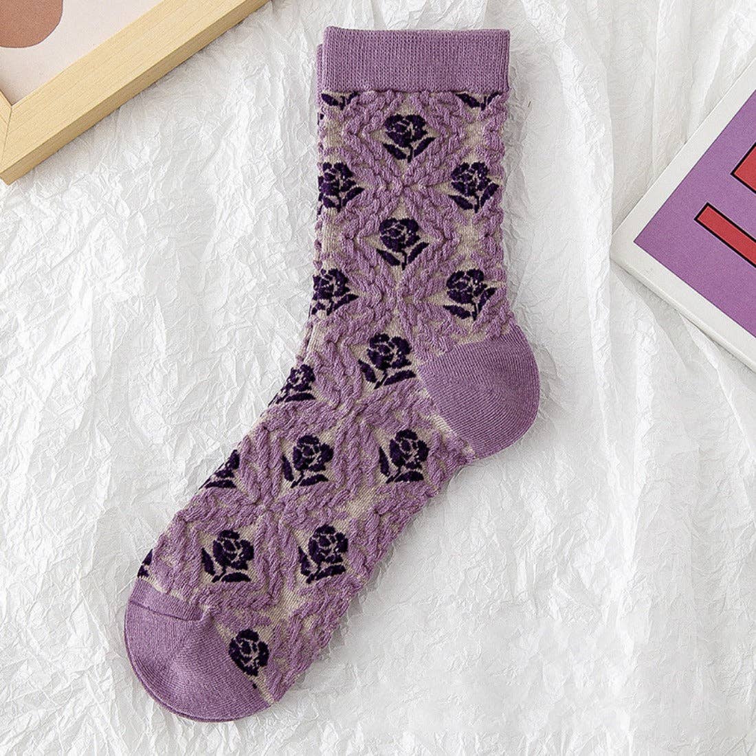 Bohemian Embossed Socks - Purple