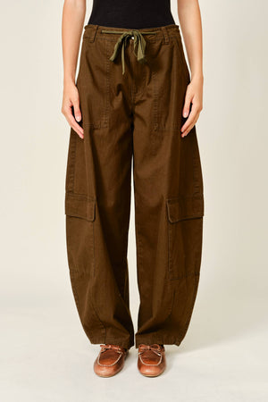 Utility Barrel Waist-Tie Cargo Pants – Khaki