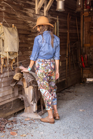 Love Language Linen Cropped Artist Pant w/ Flowers