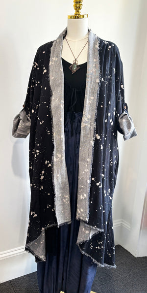 Duster with Swallow Patch in Black