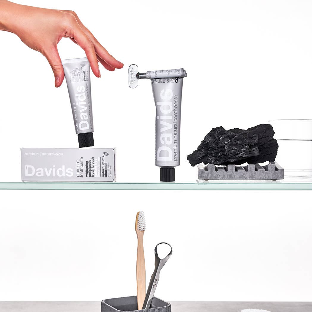 Davids Premium Toothpaste – Charcoal + Peppermint, 5.25 oz