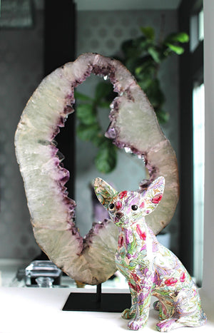 Retro Flower Chihuahua - 10" tall