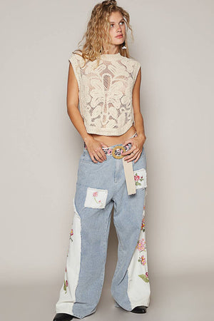 Round neck sleeveless solid crochet top