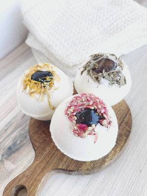 Smoky Quartz Bath Bomb with Dried Calendula