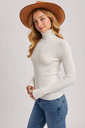 Seamless Ribbed Knit Turtleneck Sweater