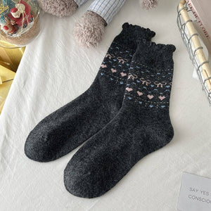 Bow Patterned Socks