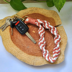 Macrame Dual-Toned Twisted Cotton Wristlet