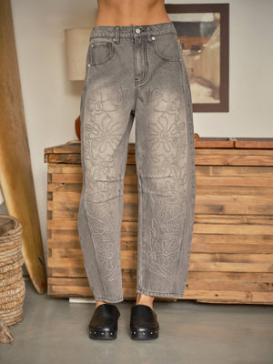 EMBROIDERED DETAIL COTTON BARREL PANTS
