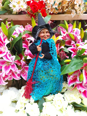 Kitchen Witch Dora – Teal