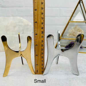 Crystal Tripod Stand