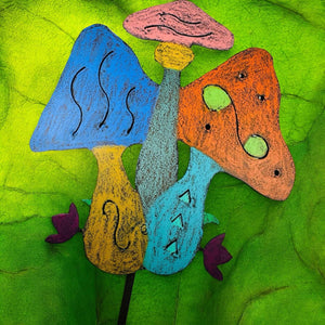 Metal Mushrooms Plant Stake