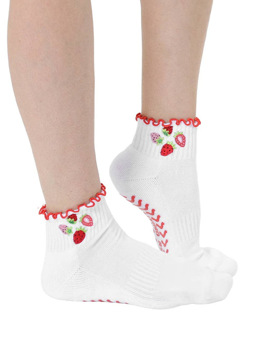 Strawberry Ruffle Grip Ankle Socks – White