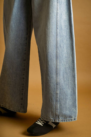 Vintage Wash Wide-Leg Paneled Jeans