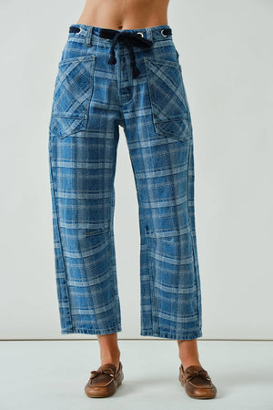 Plaid Semi Barrel Jeans w/ Belt