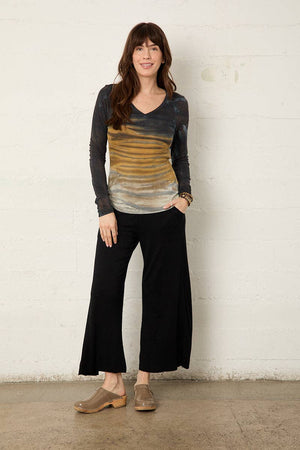 Camden V Neck Tee in Seneca