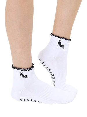 Downward Dog Grip Ankle Socks – White