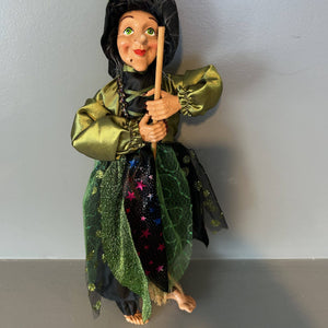 Kitchen Witch Morella – Green