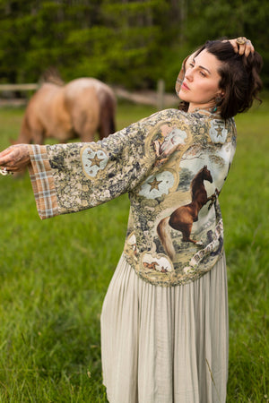 Born to Run Pixie Duster Crop Kimono w/ Horse & Flower Print