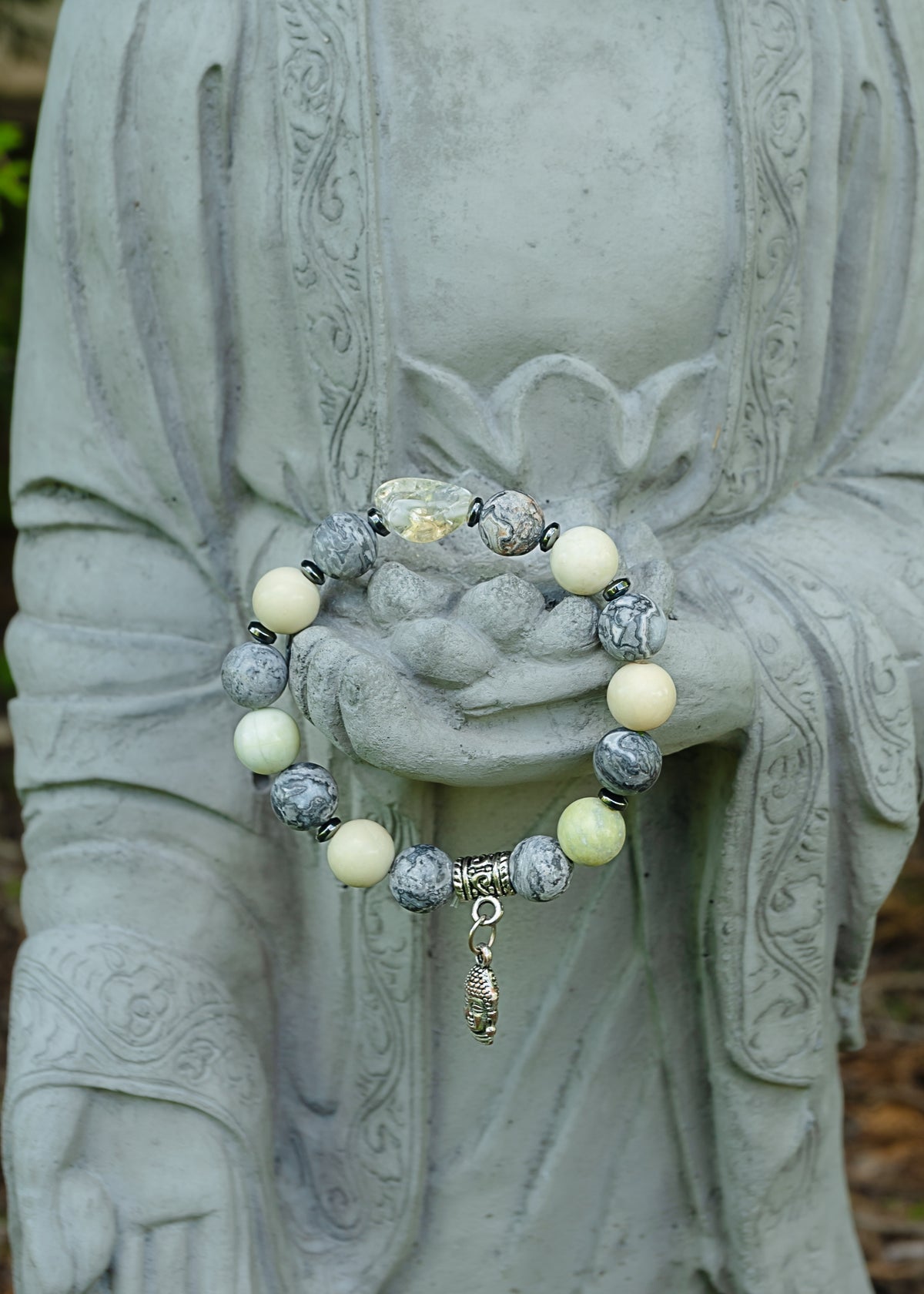 The Full Bloom Bracelet